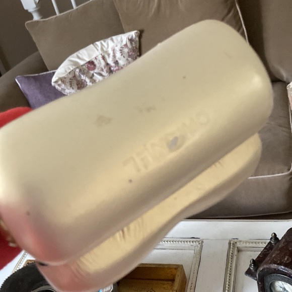 SOLD!SOLD! SOLD!🙂Chanel Rhinestone Sunglasses w/case and box - Picture 10 of 11